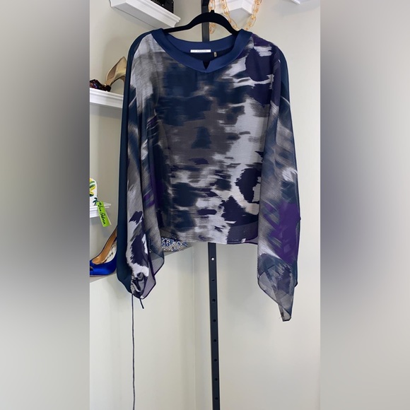 Tahari cap top - Picture 2 of 5